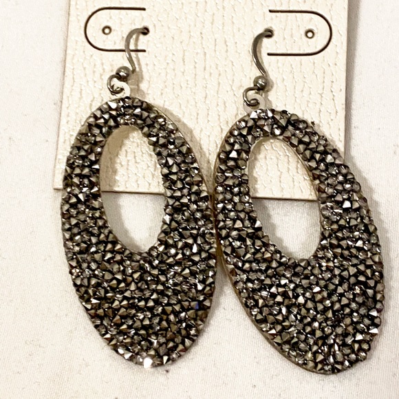 Buckle Earrings - Picture 2 of 5